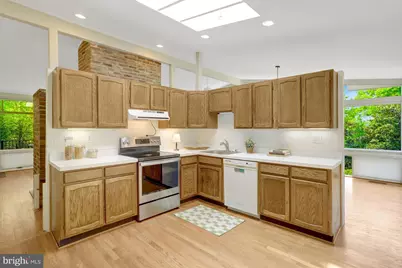 7413 Rebecca Drive, Alexandria, VA 22307 - Photo 14