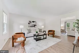 9103 Bramble Pl, Annandale, VA 22003 - Photo 4