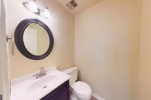 6008 Chestnut Hollow Ct, Centreville, VA 20121 - Photo 14