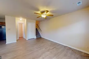 6008 Chestnut Hollow Ct, Centreville, VA 20121 - Photo 6