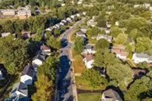 6008 Chestnut Hollow Ct, Centreville, VA 20121 - Photo 50