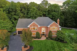 2716 Silkwood Ct, Oakton, VA 22124 - Photo 70