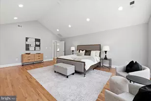 2716 Silkwood Ct, Oakton, VA 22124 - Photo 30