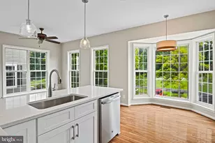 4103 Oak Village Landing, Fairfax, VA 22033 - Photo 6