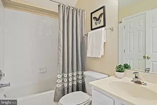 4103 Oak Village Landing, Fairfax, VA 22033 - Photo 38