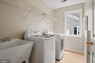 4103 Oak Village Landing, Fairfax, VA 22033 - Photo 36