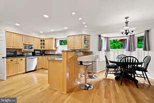 3219 Grassmere Ct, Herndon, VA 20171 - Photo 26