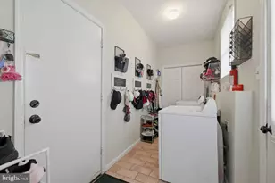 3219 Grassmere Ct, Herndon, VA 20171 - Photo 32