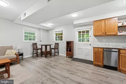 408 Holloway Court NE, Vienna, VA 22180 - Photo 28