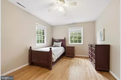 408 Holloway Court NE, Vienna, VA 22180 - Photo 24