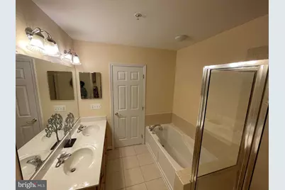 4701 Eggleston Terrace #121, Fairfax, VA 22030 - Photo 10