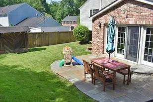 8097 Winding Way Ct, Springfield, VA 22153 - Photo 32