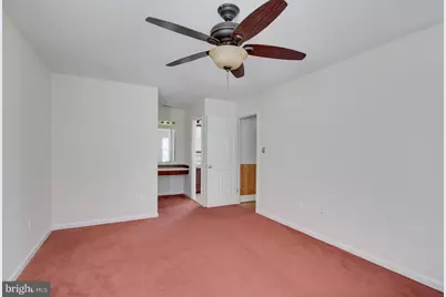 5400 Hampton Forest Way, Fairfax, VA 22030 - Photo 18
