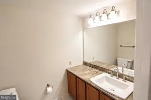 2610 Indian Dr, Alexandria, VA 22303 - Photo 10