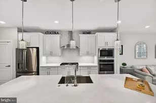 13010 Hattontown Square, Herndon, VA 20171 - Photo 18