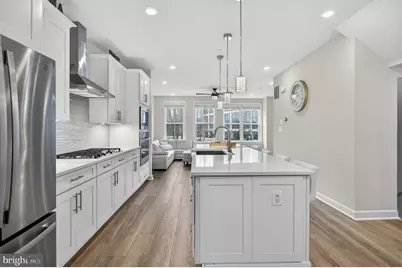 13010 Hattontown Square, Herndon, VA 20171 - Photo 16