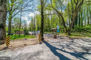 2944 Edgelea Rd, Vienna, VA 22181 - Photo 50