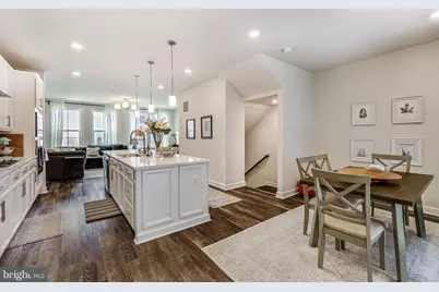 2335 Water Promenade Avenue, Herndon, VA 20171 - Photo 18