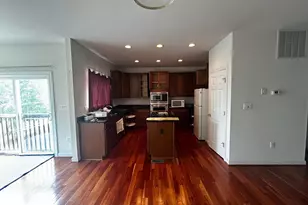 8177 McCauley Way, Lorton, VA 22079 - Photo 2