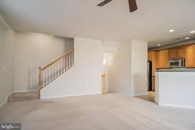 13071 Marcey Creek Road, Herndon, VA 20171 - Photo 12