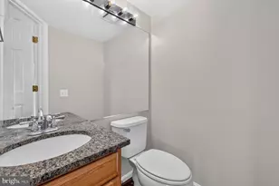 9254 Cardinal Forest Ln, Lorton, VA 22079 - Photo 16