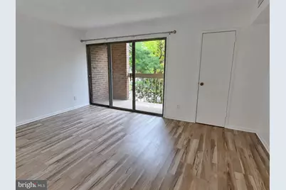 1580 Moorings Drive #11B, Reston, VA 20190 - Photo 4