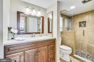 1808 Old Meadow Rd, McLean, VA 22102 - Photo 12