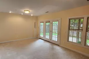 8021 Kidwell Town Ct, Vienna, VA 22182 - Photo 26