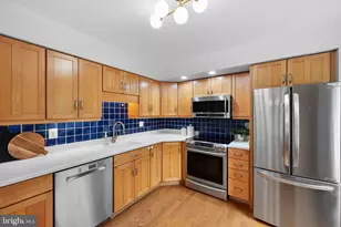9639 Scotch Haven Dr, Vienna, VA 22181 - Photo 24