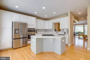13445 Wood Lilly Ln, Centreville, VA 20120 - Photo 12