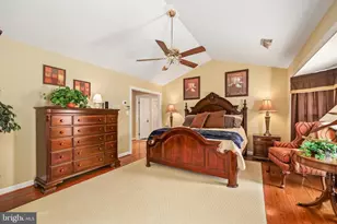 12916 Hedgetop Dr, Herndon, VA 20171 - Photo 18