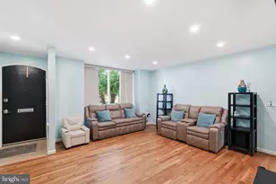 4936 Sauquoit Ln, Annandale, VA 22003 - Photo 6