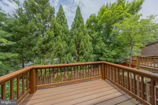 2201 Cedar Cove Ct, Reston, VA 20191 - Photo 14