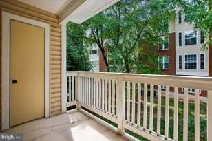1530 Lincoln Way, McLean, VA 22102 - Photo 6