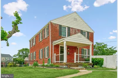 5812 N N Kings Highway, Alexandria, VA 22303 - Photo 1