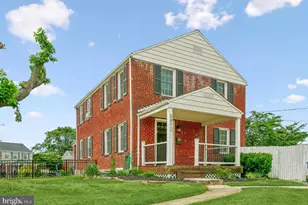 5812 N N Kings Hwy, Alexandria, VA 22303 - Photo 1