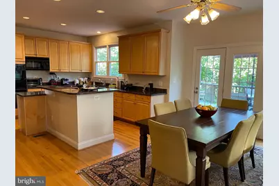 6915 Bonheim Court, McLean, VA 22101 - Photo 12