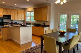 6915 Bonheim Ct, McLean, VA 22101 - Photo 12