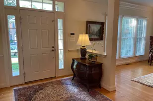 6915 Bonheim Ct, McLean, VA 22101 - Photo 4