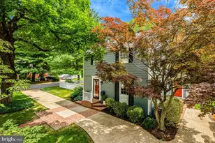 2915 Marshall St, Falls Church, VA 22042 - Photo 4