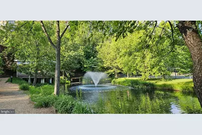 8370 Greensboro Drive #420, McLean, VA 22102 - Photo 16