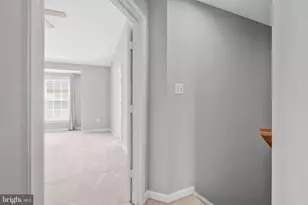 2849 Laura Gae Cir, Vienna, VA 22180 - Photo 34
