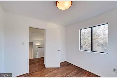 1661 Cedar Hollow Way, Reston, VA 20194 - Photo 20