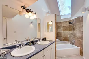 1661 Cedar Hollow Way, Reston, VA 20194 - Photo 14