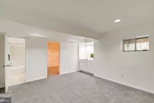 1661 Cedar Hollow Way, Reston, VA 20194 - Photo 24