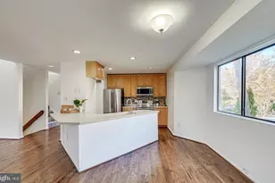 1661 Cedar Hollow Way, Reston, VA 20194 - Photo 8