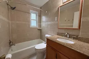 5835 Mt Vernon Dr, Alexandria, VA 22303 - Photo 10