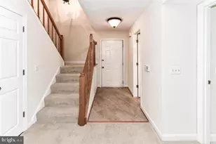 12010 Ridge Knoll Dr, Fairfax, VA 22033 - Photo 12
