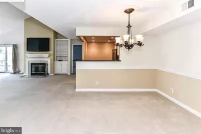 12010 Ridge Knoll Drive #604-B, Fairfax, VA 22033 - Photo 10