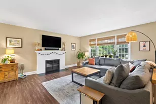 5208 Lindsay St, Fairfax, VA 22032 - Photo 4